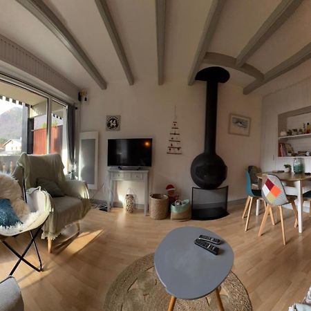 T2 Centre Village - Proximite Telecabine - Vue Montagne Plein Sud - Terrasse Couverte - Balcon - Chambre 1 Lit Double En 160 - Salon 1 Canape Convertible En 140 - Cuisine Separee Saint-Lary-Soulan Luaran gambar