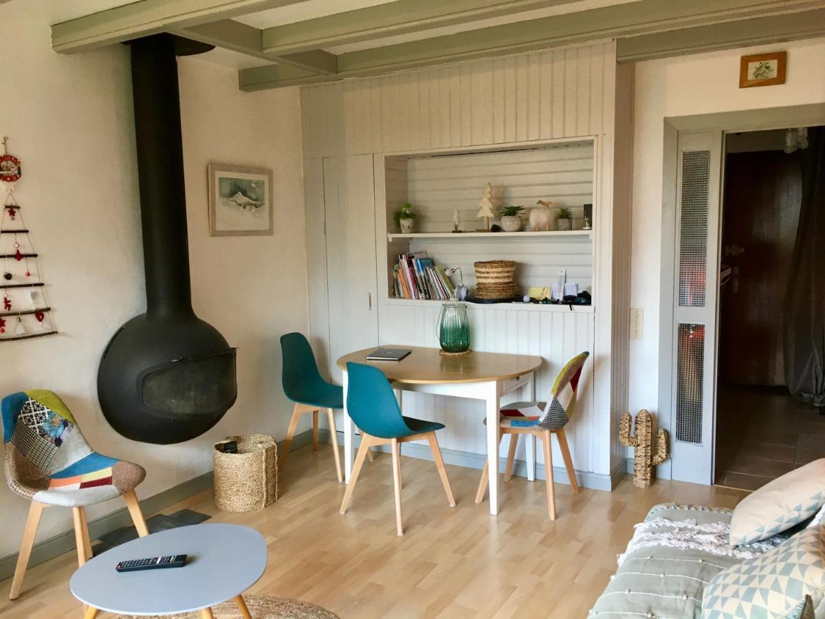 T2 Centre Village - Proximite Telecabine - Vue Montagne Plein Sud - Terrasse Couverte - Balcon - Chambre 1 Lit Double En 160 - Salon 1 Canape Convertible En 140 - Cuisine Separee Saint-Lary-Soulan Luaran gambar