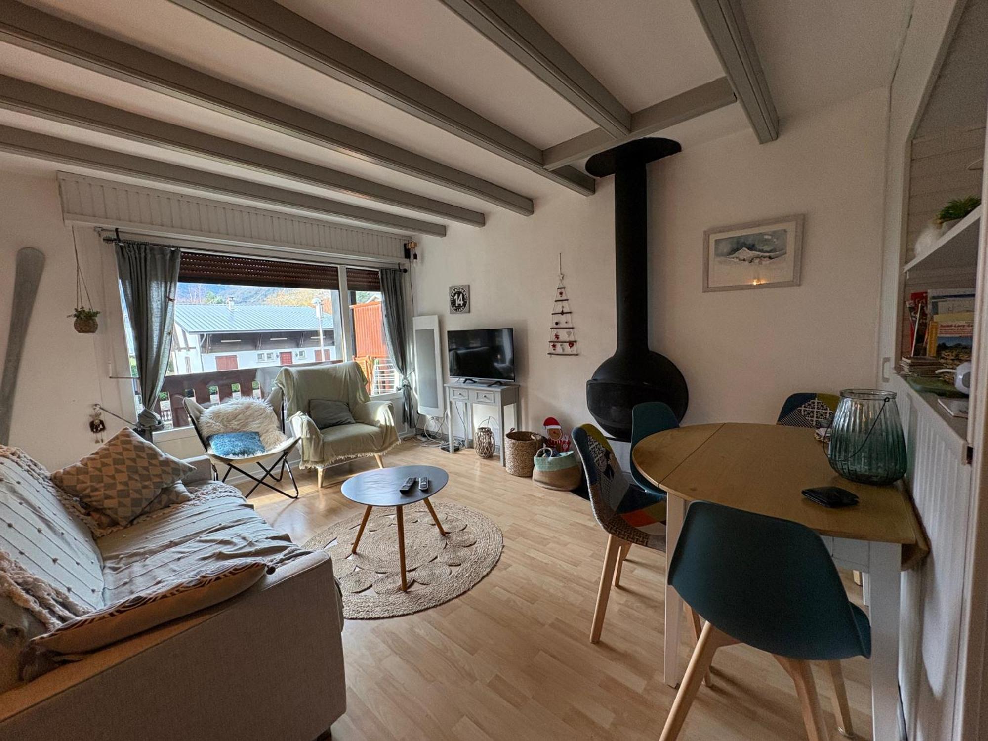 T2 Centre Village - Proximite Telecabine - Vue Montagne Plein Sud - Terrasse Couverte - Balcon - Chambre 1 Lit Double En 160 - Salon 1 Canape Convertible En 140 - Cuisine Separee Saint-Lary-Soulan Luaran gambar